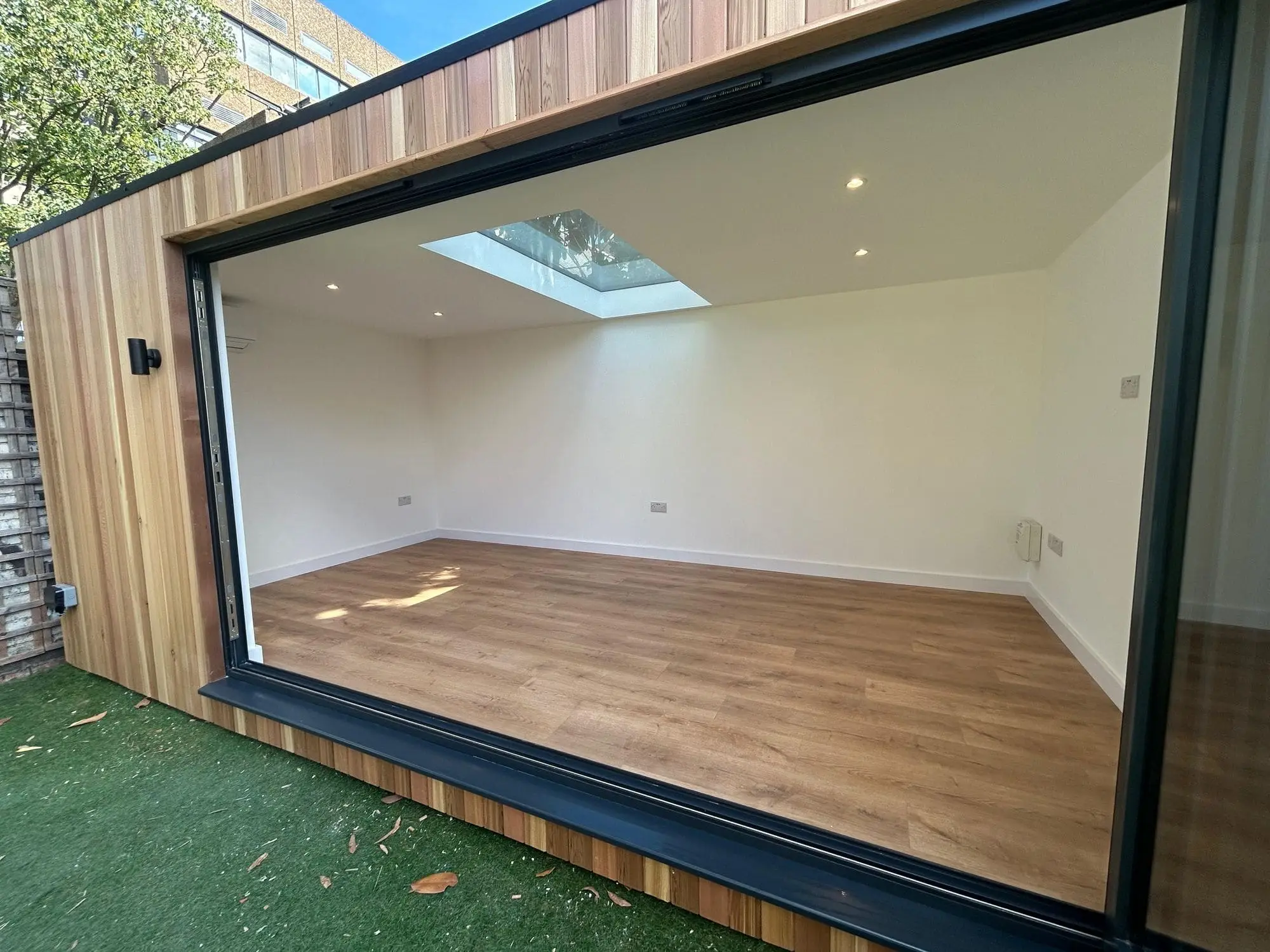 Cedar Pod — Bifold Doors Open