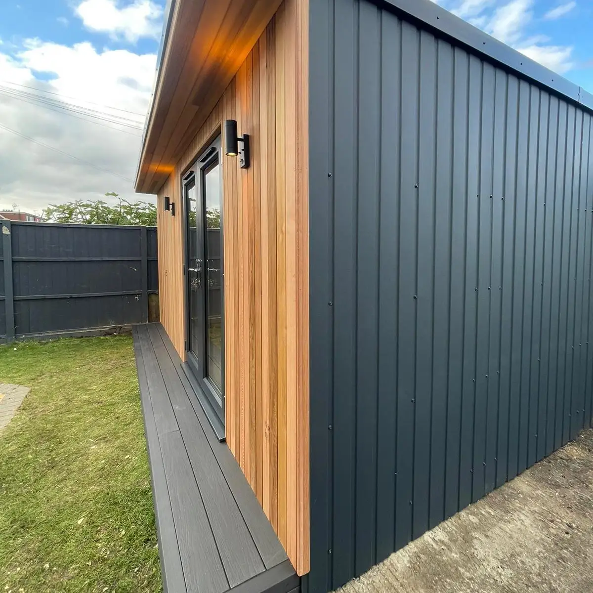 Metal Cladding cladding on a garden room